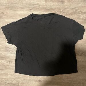 Lululemon T-shirt